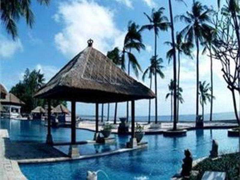 Patra Semarang Hotel & Convention Buitenkant foto